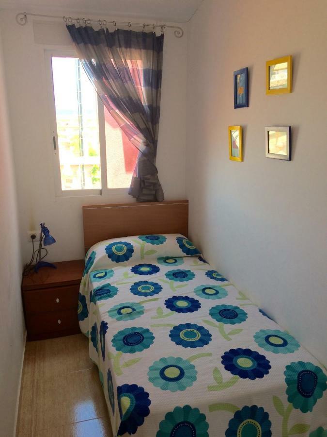Apartamentos Playa Torrenostra Exterior photo